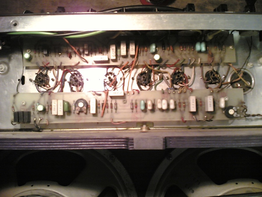 Amplifier_Repair_1.jpg