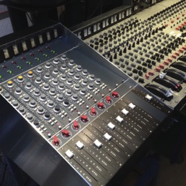 Neve_Console_design_1.jpg