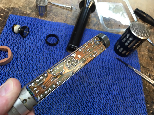 Geffel_Microphone_repair_3.JPG