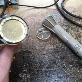 LOMO_Mic_repair_2.JPG