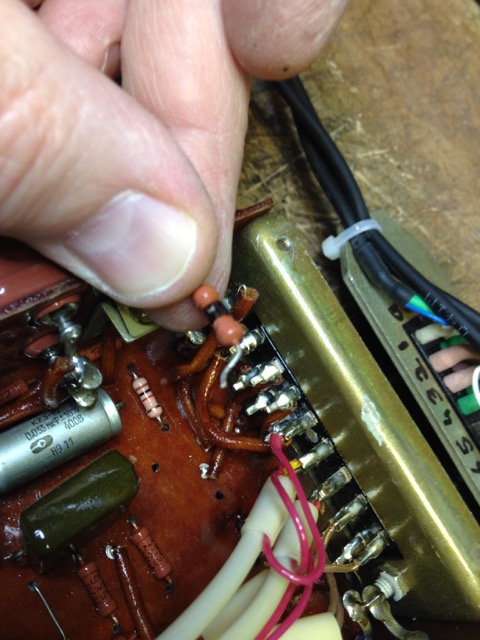 LOMO_Pre-Amp_repair_18.JPG