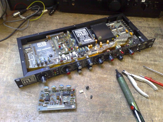 Marshall time modulator repair_3.jpg