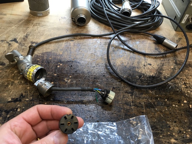 Neumann_service_1.JPG