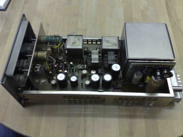 TELEFUNKEN_U73bt_repair_1.jpg