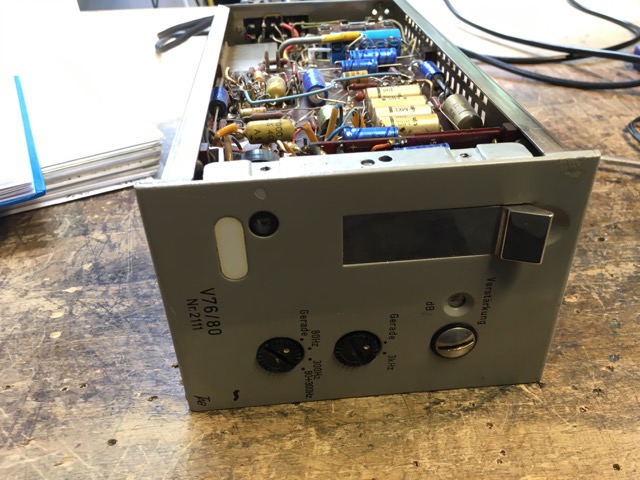 TELEFUNKEN_V76_repair_.JPG