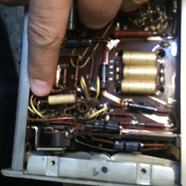 TELEFUNKEN_V76_repair_3.jpg