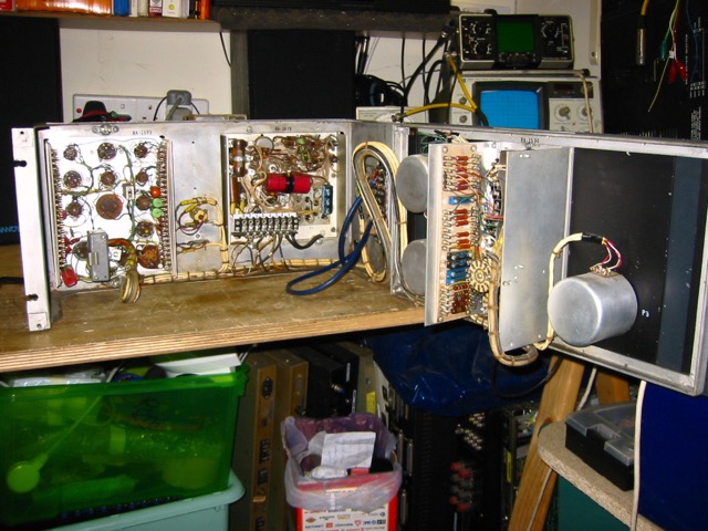 RA-1058 Inside 1