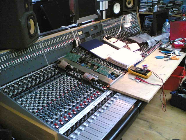 NEVE 51 service.jpg