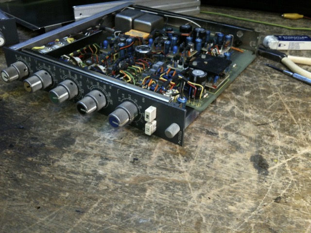 NEVE 33122_repair.jpg