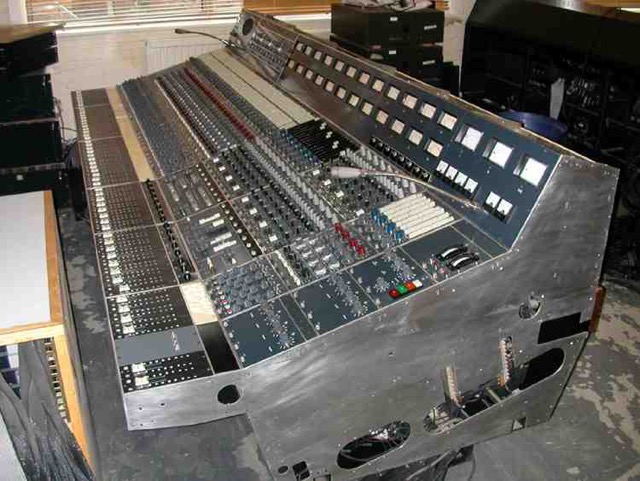 NEVE_HANSA_Refurb_15.jpg