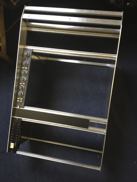 NEVE_POM_Sidcar_Design_11.jpg