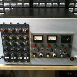 NEVE_Compex_Rack_7.jpg